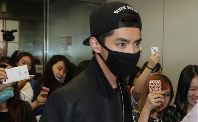 夏日清凉搭配与时尚困扰：哈密瓜啤酒与丝袜穿着解析